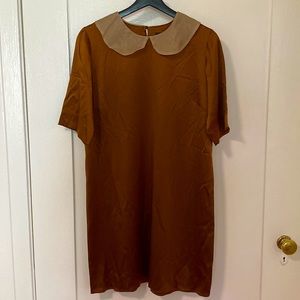 WAYF shopbop caramel silk swing dress with pan collar sz 8